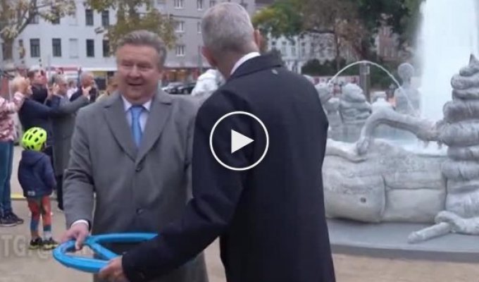 The ugliest fountain worth 2 million euros was officially opened in Vienna