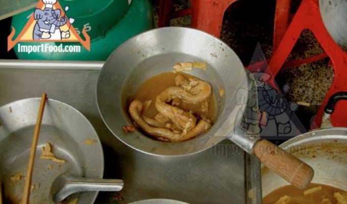 Малазийский суп из бычьего члена (6 фото)