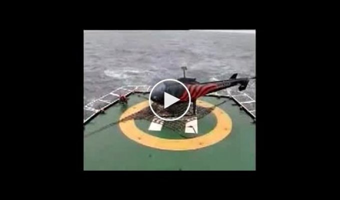 Невезучий взлет у вертолета