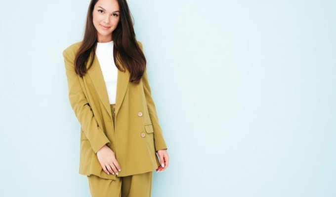 Костюм женский: тренды, стили, как выбрать свой