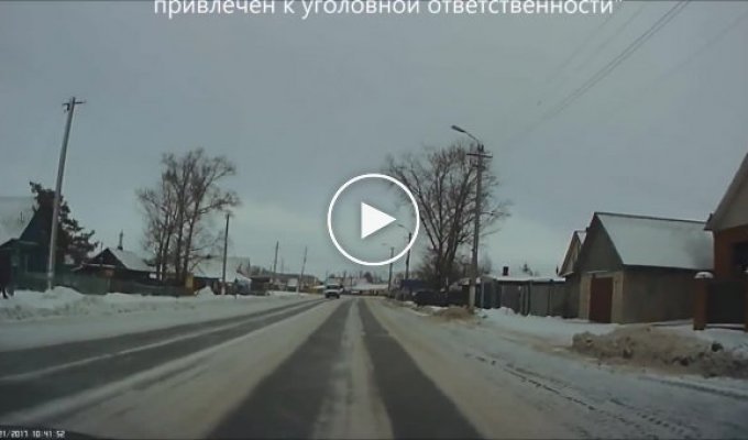Под Новосибирском в жестком столкновении погибла пассажирка ВАЗа