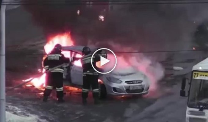 Эффектный взрыв автомобиля в Челябинске