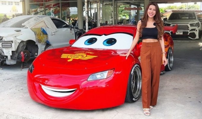 The most accurate and impressive copy of Lightning McQueen spotted in Thailand (8 photos + 1 video)
