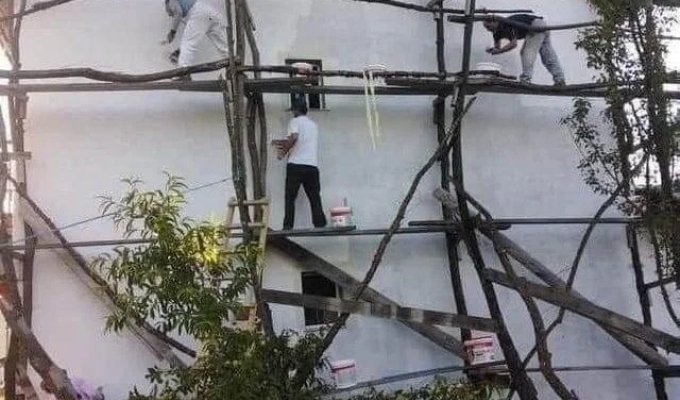 Кому нужна эта техника безопасности? (15 фото)