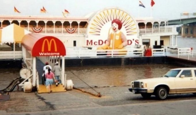 The Most Unusual McDonald's in History (9 Photos)