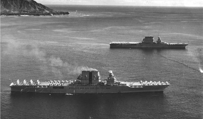 «Старая Леди», что прошла всю войну. История авианосца USS Saratoga (6 фото)