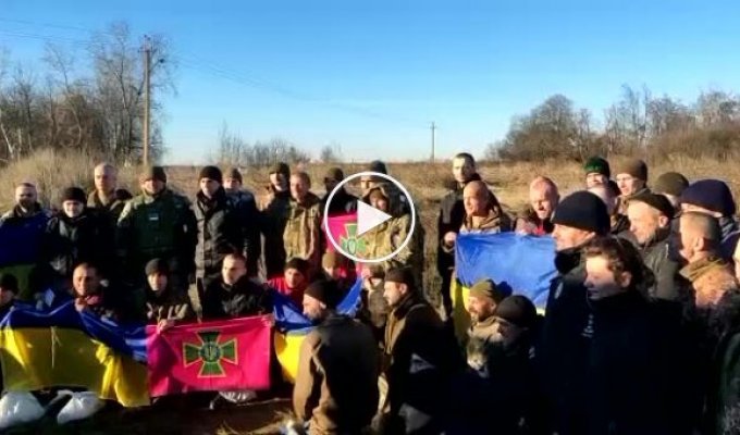 Another exchange of prisoners took place today. Ukraine returned home 60 defenders
