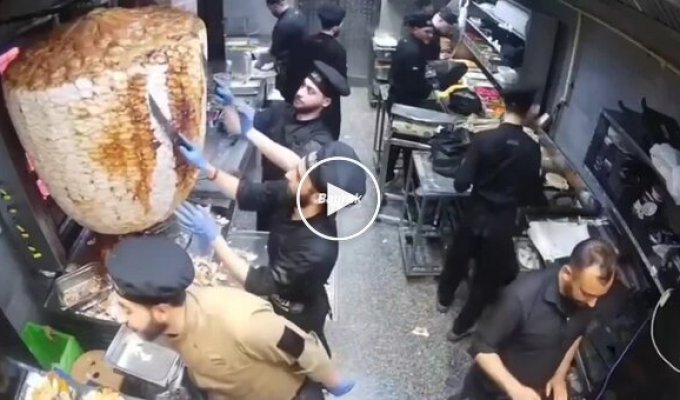 An incident in the kitchen of a shawarma shop