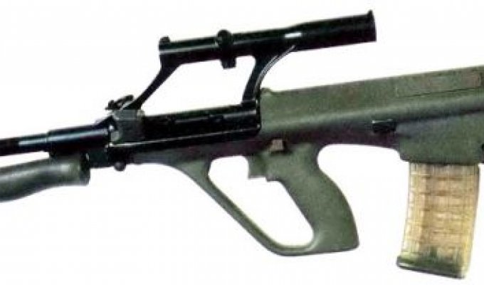 УНИВЕРСАЛЬНАЯ АВСТРИЙСКАЯ автоматическая винтовка AUG-77