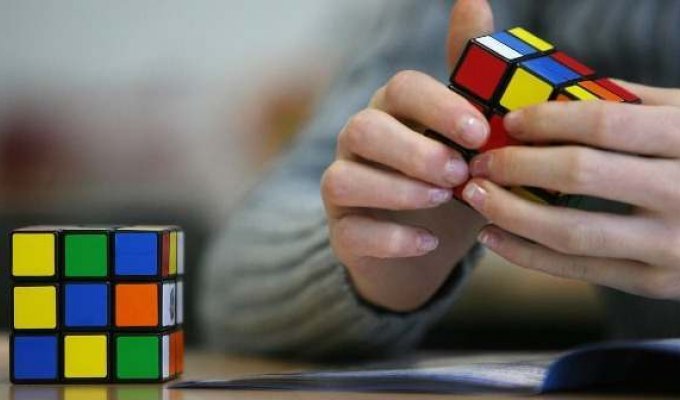 20 интересных фактов о кубике Рубике (16 фото)