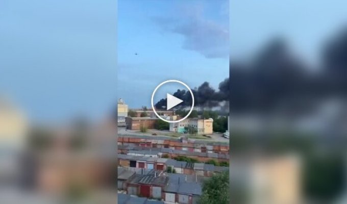 Беспилотники атаковали Чебоксары раздались мощные взрывы, возник пожар