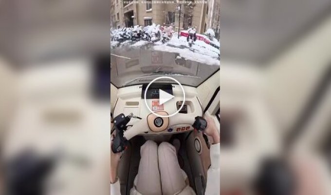 Милый микро автомобиль