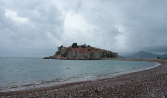 Остров-отель в Черногории (32 фото)