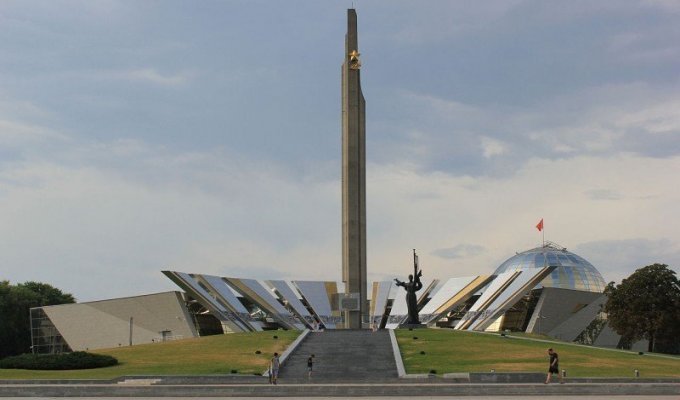 Белорусский Государственный музей истории Великой Отечественной войны в Минске (13 фото)