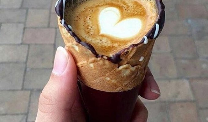 Кофе в рожках — последний кофейный тренд на Instagram (6 фото)