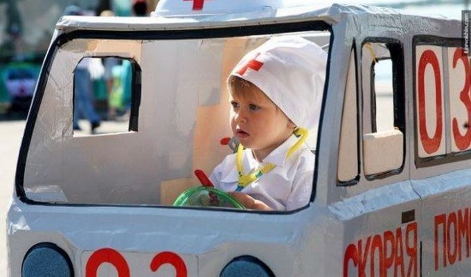 Парад детских колясок в Волгограде (25 фото)