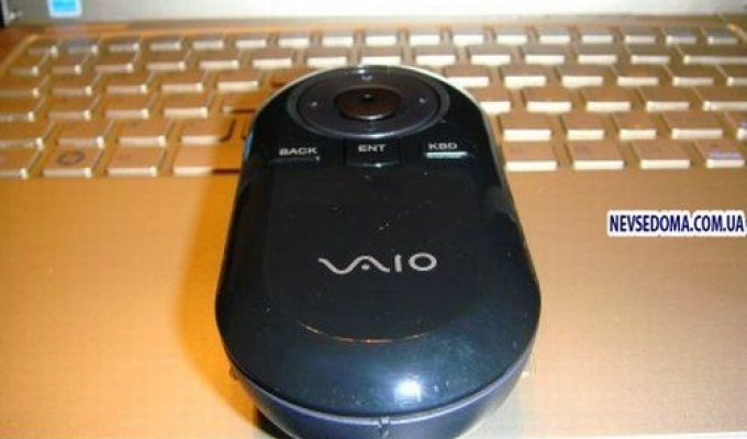 Sony VAIO VGP-BMS80 - многофункциональная Bluetooth-мышь (7 фото)