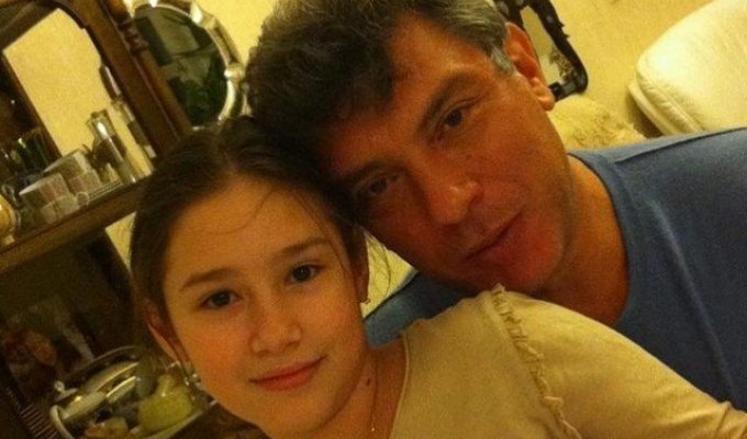 18-летняя дочь политика Бориса Немцова Дина выходит замуж (17 фото)