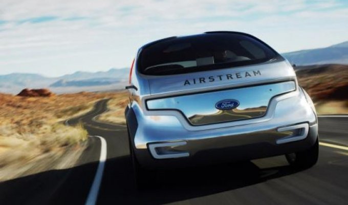 2007 Ford Airstream Concept