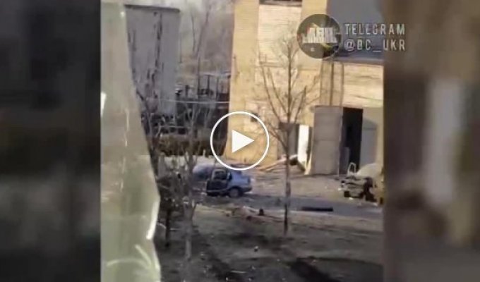 Подборка коротких роликов происходящего в Лисичанске