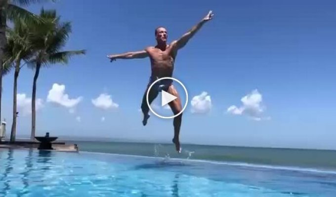 65-year-old Jean-Claude Van Damme is vacationing in Thailand