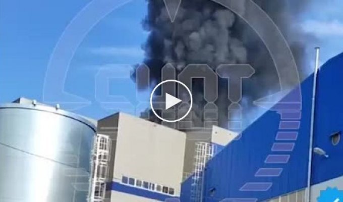 Powerful fire in Dzerzhinsky near Moscow