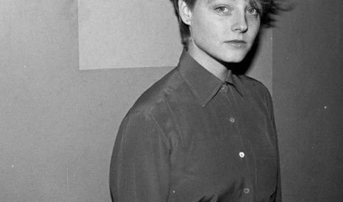 Jodie Foster celebrates her 62nd birthday (10 photos)