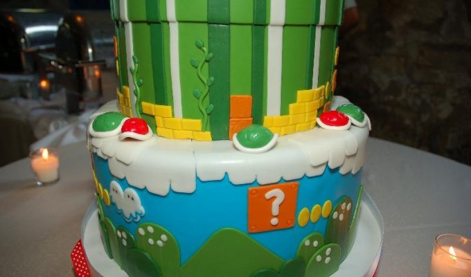 Торт для фанатов Марио (10 фотографий)