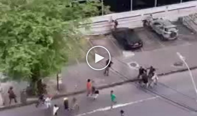 Police officers rammed a car into the hooligans and stopped the fight
