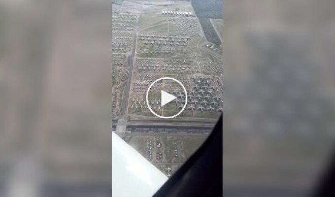 Крупнейшее в мире кладбище самолетов