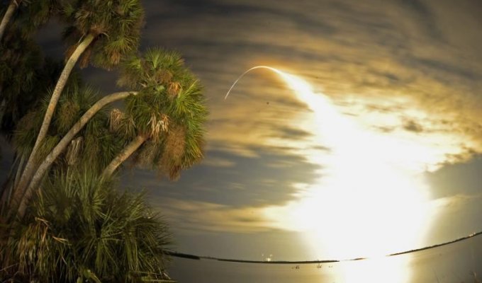 Запуск шаттла Endeavour (10 фото)