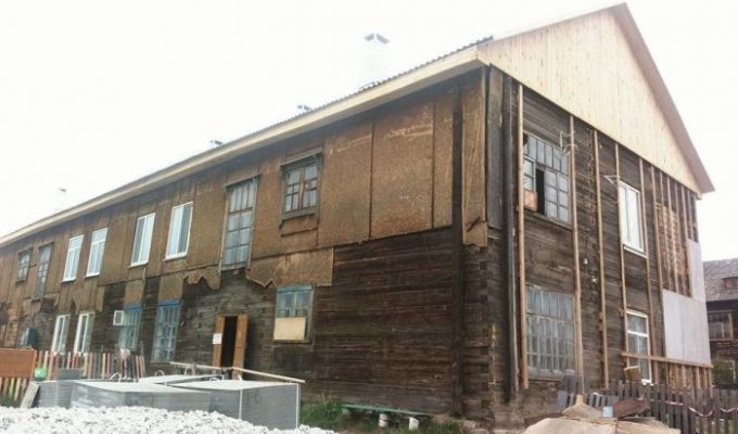 На Урале многоквартирный дом признали аварийным, несмотря на недавний капремонт (4 фото)
