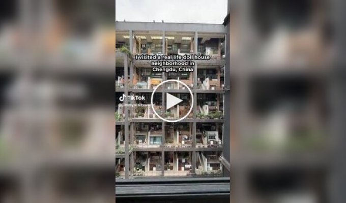 Современный дом в Китае удивил дизайном, напоминающим кукольный