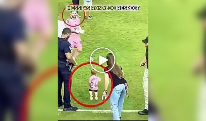Messi and Ronaldo: respect on and off the pitch