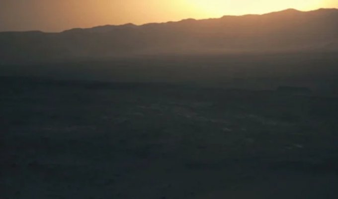 Что на самом деле ищут роверы на Марсе? (3 фото)