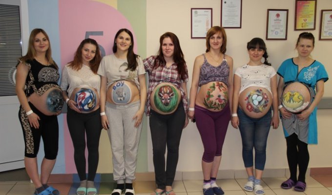 В Набережных Челнах прошёл боди-арт фестиваль беременных (36 фото)