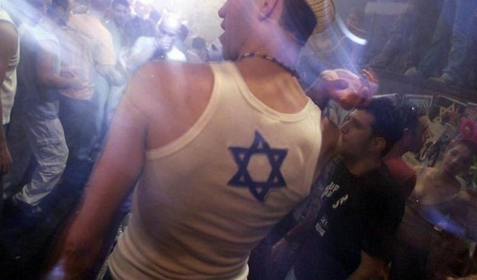 Ночная жизнь Иерусалима: экстази вместо религиозного экстаза (27 фото)