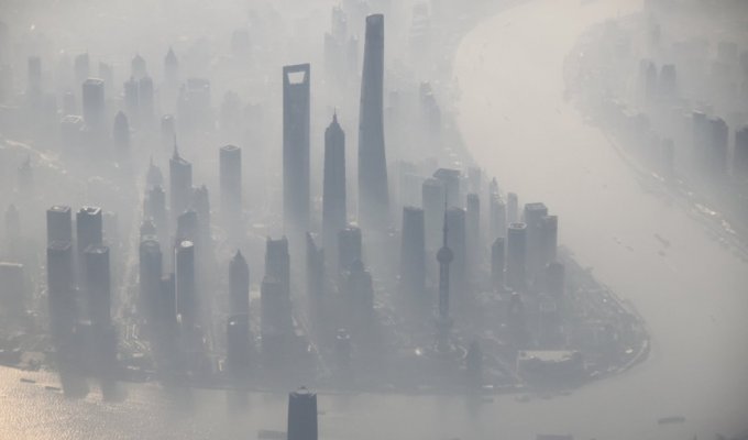 Больше половины выбросов городских парниковых газов в мире производят всего 25 мегаполисов (3 фото)