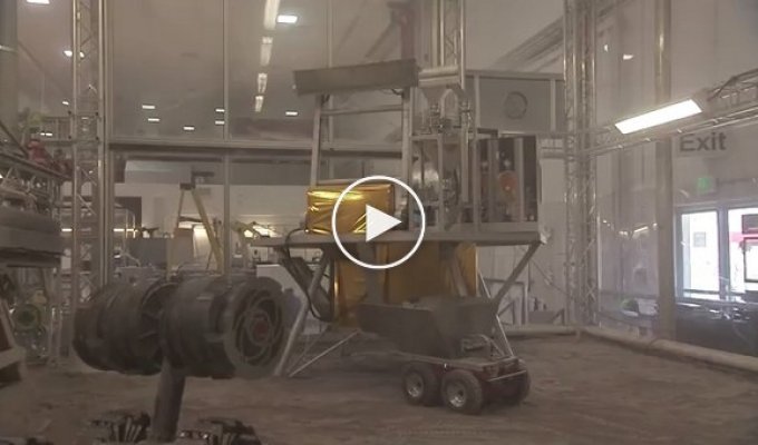 НАСА показала марсоход-экскаватор