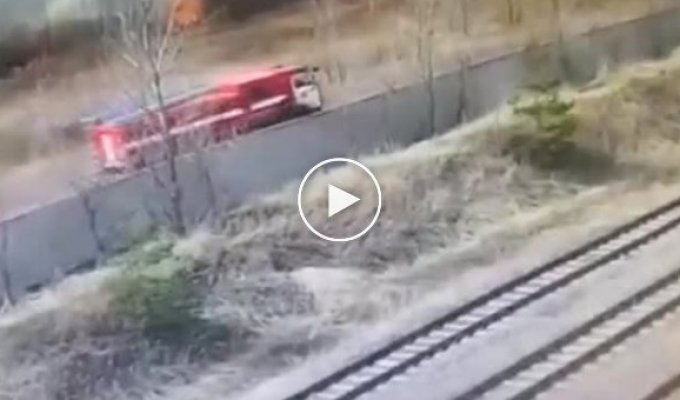 Пожарная машина из Липецка, которой не удалось потушить пожар