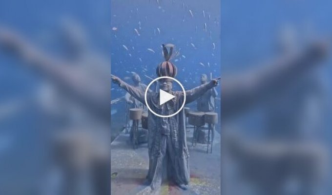 Крупнейший в мире парк подводных скульптур в Синт-Мартене