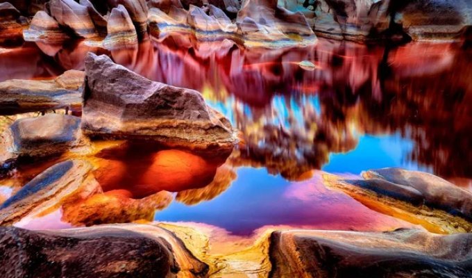 Dangerous Far Away: 10 incredibly beautiful yet terrifying places (11 photos)