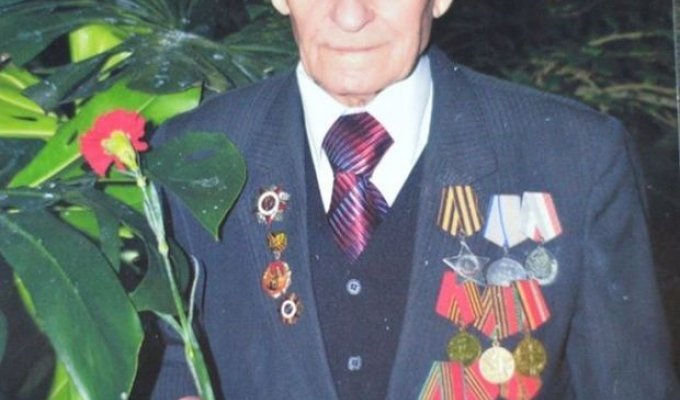 В больнице Свердловской области избили 92-летнего ветерана ВОВ (2 фото)