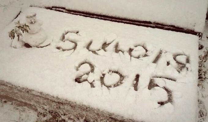Снег в Воркуте в разгар лета (13 фото)
