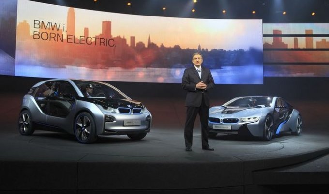 Два новых концепта BMW i3 и i8 (147 фото + 6 видео)