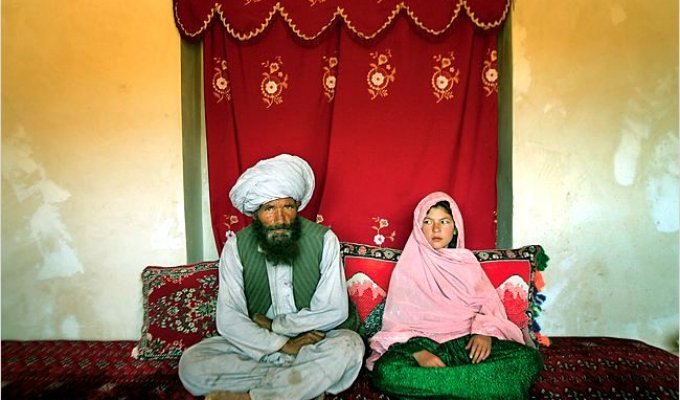 Как берут в жены в Афганистане (10 фото)