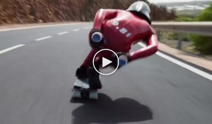 Acceleration on a skateboard up to 115 kilometers per hour