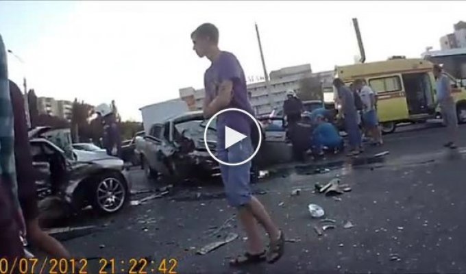 Серьезная авария в Белгороде