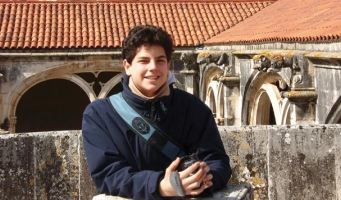 A Saint from the Internet: For What Achievements Was Italian Teenager Carlo Acutis Canonized (5 photos)