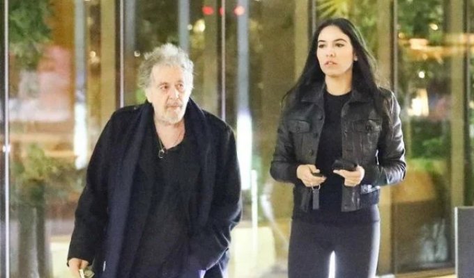 Ex-girlfriend of 84-year-old Al Pacino found a younger man - he is only 68 years old (4 photos)